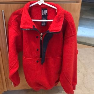 Gap Toddler/Youth Fleece pullover top.